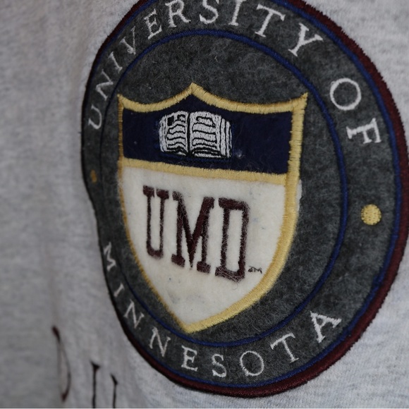 Vintage University of Minnesota sweatshirt - Picture 2 of 6